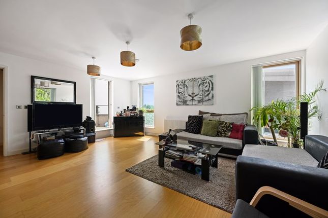Flat 11, Fulfort House, Douglas Close, Stanmore photo 3