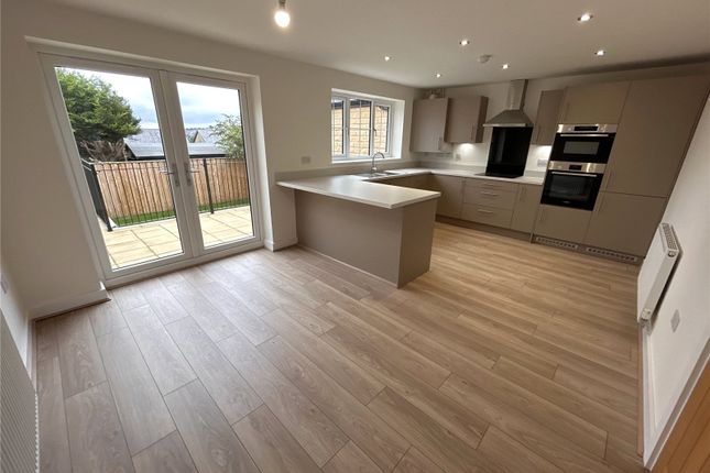 11, Boundary View, Bradford photo 3