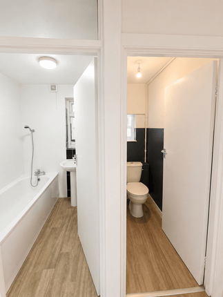 27 Cruikshank Road, Stratford photo 5