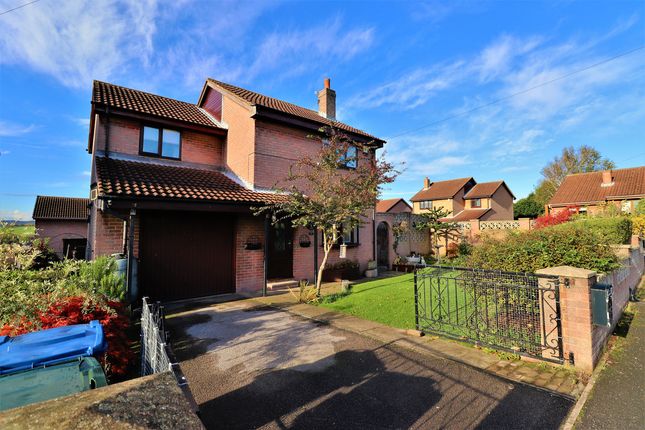 Thumbnail Detached house for sale in Viewland Close, Barnsley