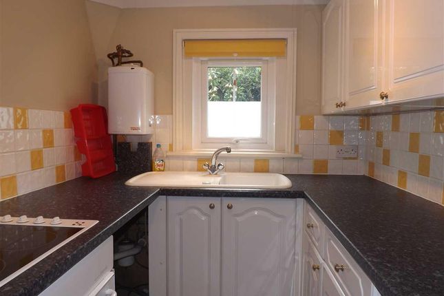Flat 3, 14, Shelley Road, Worthing photo 3
