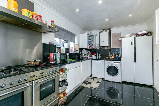57, Headley Drive, London photo 3