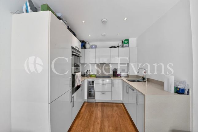 Flat 15, (9), Gillespie Court, Queensland Terrace, Islington photo 2