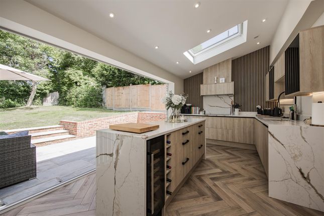 8, Tudor Drive, Sevenoaks photo 3
