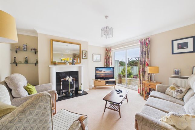 97, Oldbury Orchard, Gloucester photo 3