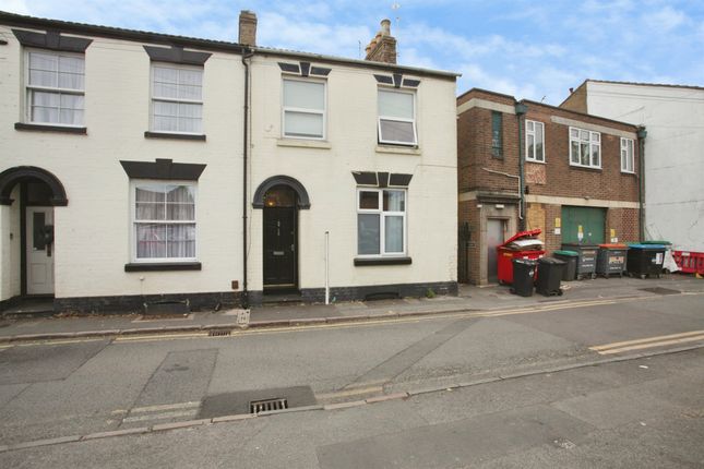 3-bed house on 12, Little Church Street, Rugby, £230,000