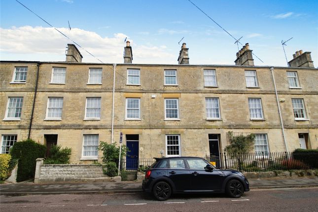 Thumbnail Town house to rent in Tower Street, Cirencester, Gloucestershire