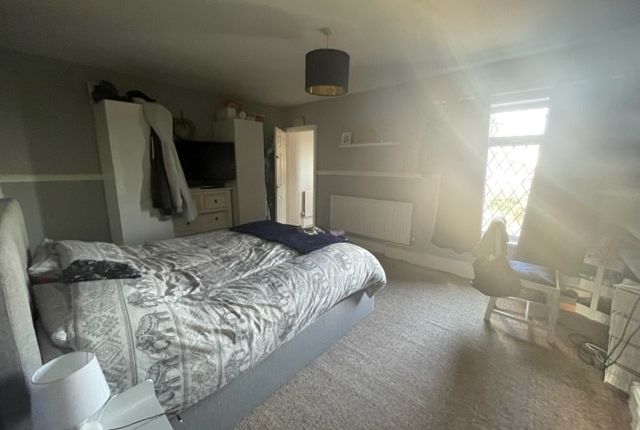 163, Sutton-in-Ashfield photo 4