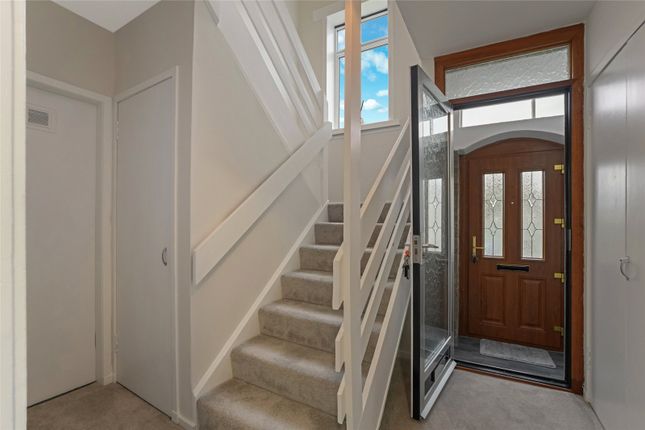6, Marloch Avenue, Inverclyde photo 4