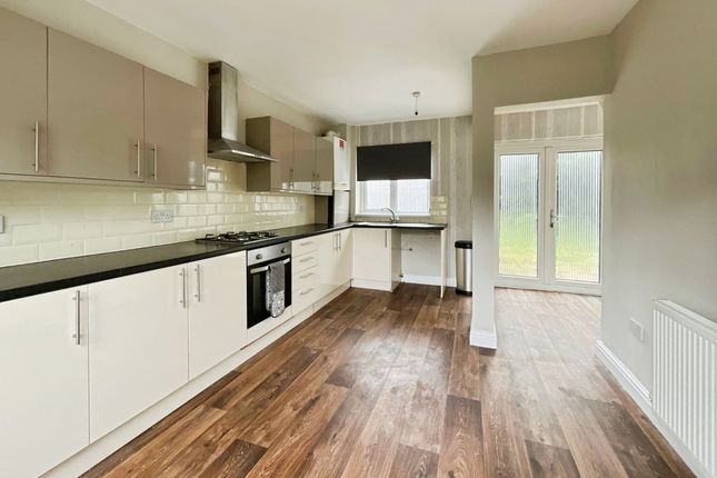 23 Ribchester Avenue, Burnley photo 2