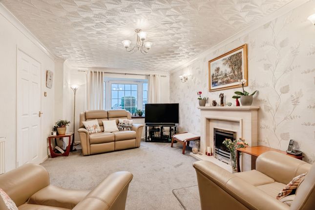 25, Ravens Grove, Lancashire photo 2