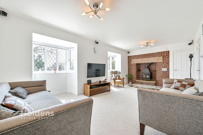 4 Horns Lane, Preston photo 3