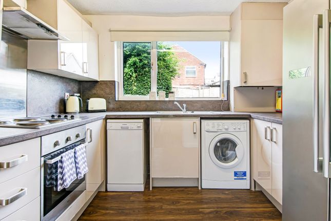 LANGDALE AVENUE, Leeds photo 2