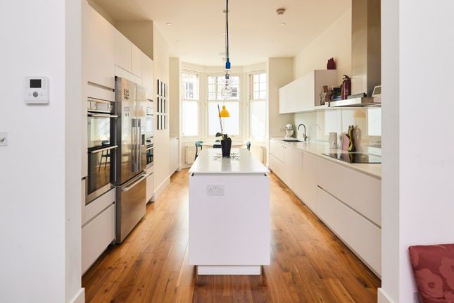 Thumbnail Terraced house to rent in Leathwaite Road, Between The Commons
