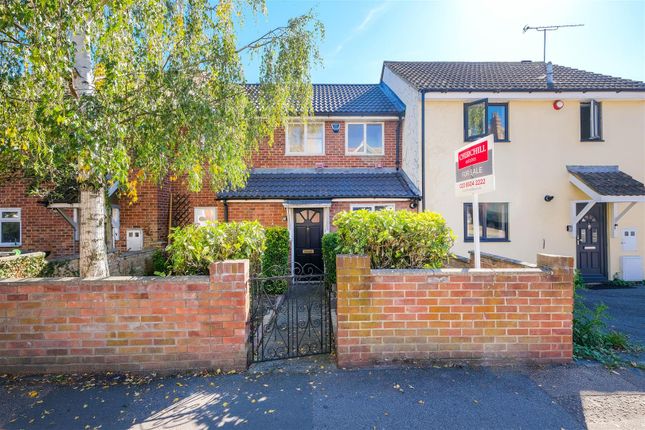 Thumbnail Terraced house for sale in Victoria Road, Buckhurst Hill