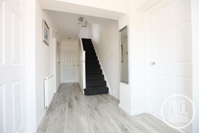 15, Gunton Church Lane, Lowestoft photo 4