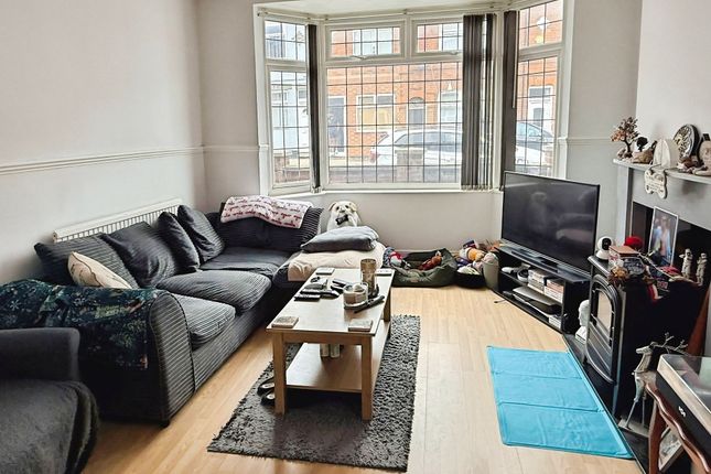 104 Beatrice Road, Leicester photo 3