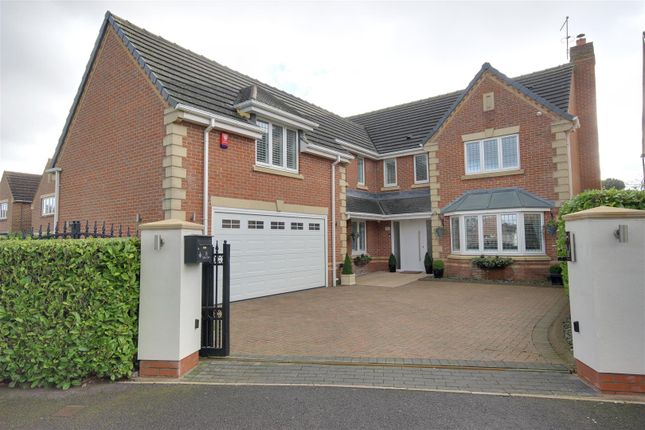 Thumbnail Detached house for sale in Sykes Close, Swanland, North Ferriby