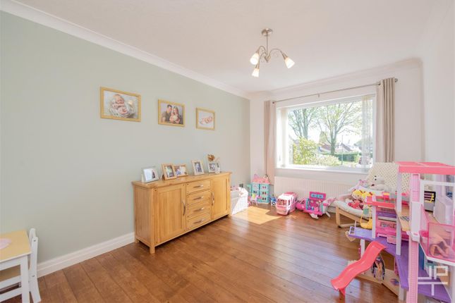 78, Rutherford Drive, Bolton photo 3
