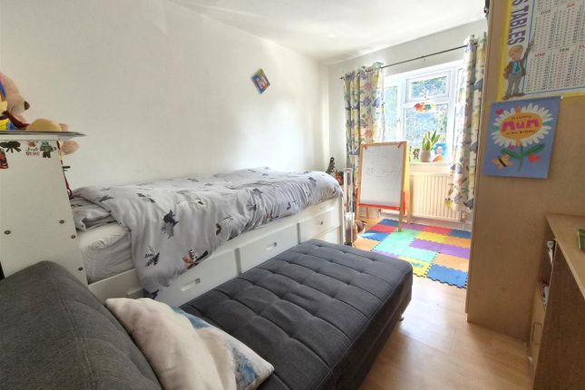 Flat 3, Garland Court, 32, Mayplace Road East, Bexleyheath photo 5