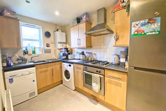 12, Fisher Lane, Hampshire photo 2