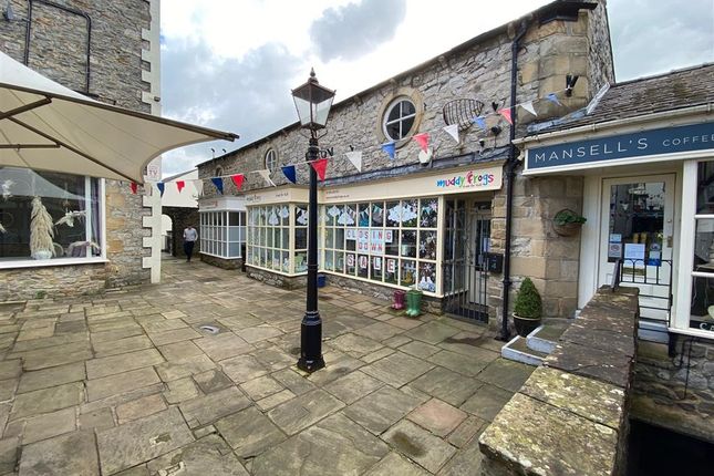 Retail premises to let in Unit 4 Swan Courtyard, Off Castle Street, Clitheroe