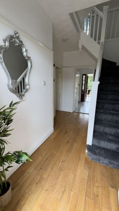 37, Winser Drive, Reading photo 5