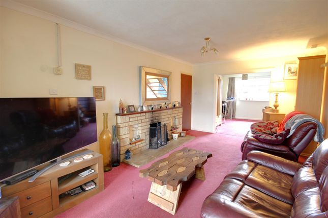 Semi-detached bungalow for sale in Orchard Rise, Tibberton, Gloucester