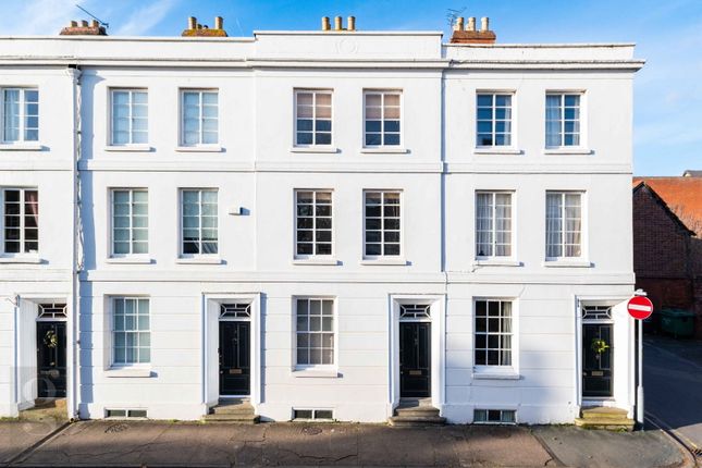 1 Bedroom Flat