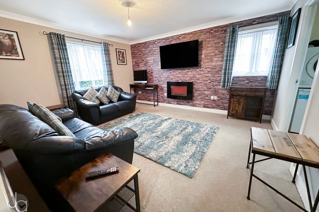 17, Marsh Crescent, Colchester photo 4