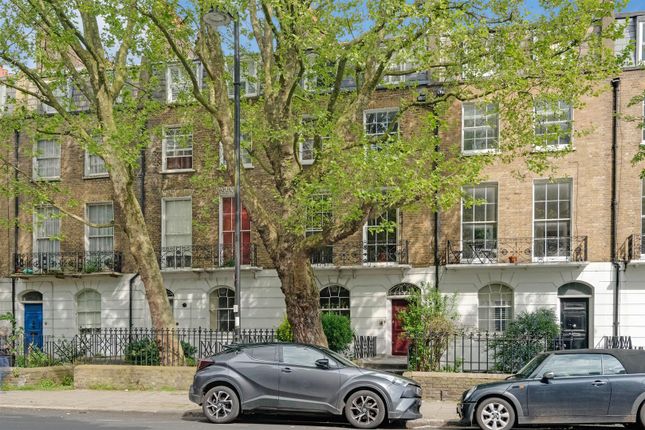 1-bed flat on Flat B, 26, Barnsbury Rd, Islington, £350,000
