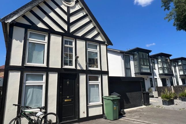 Thumbnail Terraced house to rent in Truro Road, London