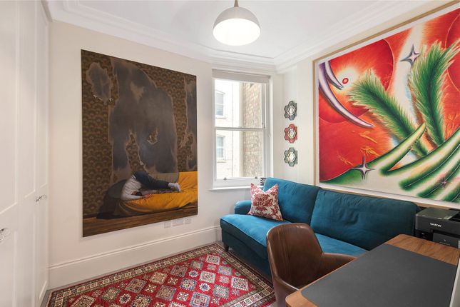 Flat for sale in York Mansions, Prince Of Wales Drive, Battersea, London