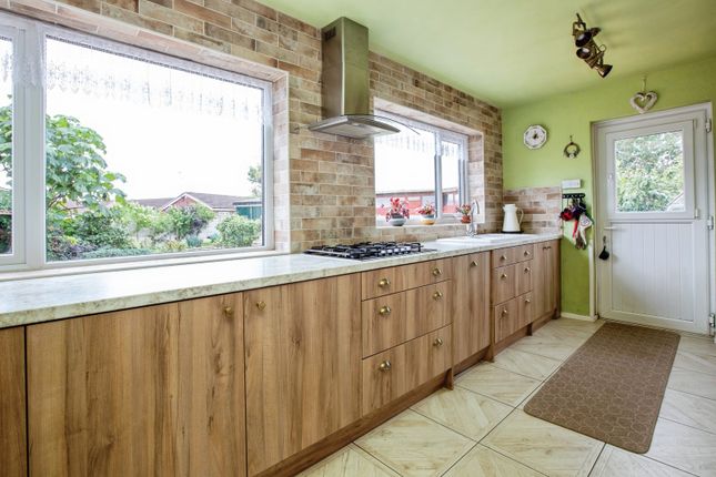 13, Woodside, Nottinghamshire photo 4