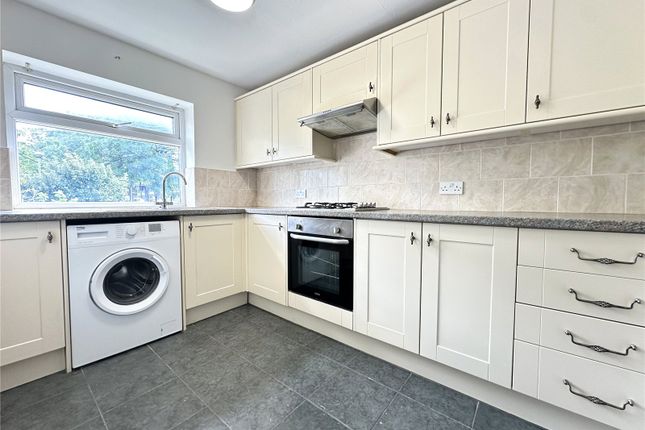 2, Croft House Court, Leeds photo 4