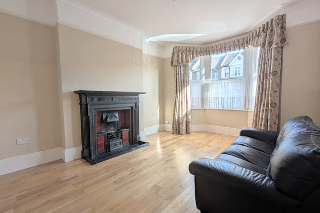 25, HARROW photo 2
