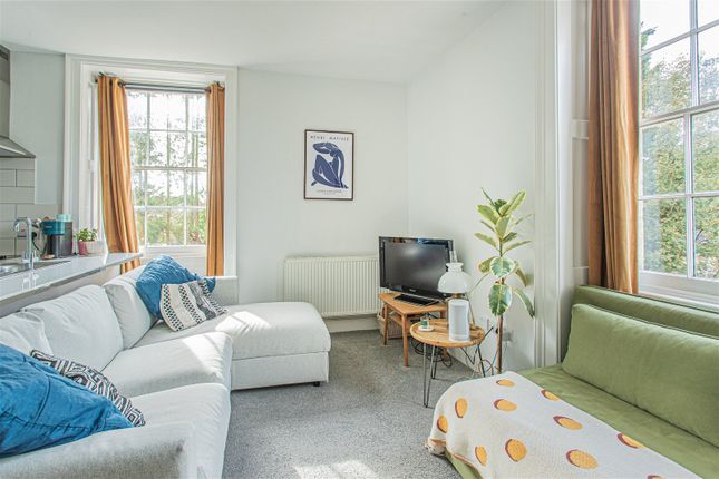 Flat for sale in Bath Road, Woodchester, Stroud