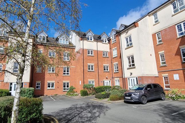 Thumbnail Flat for sale in Turberville Place, Warwick