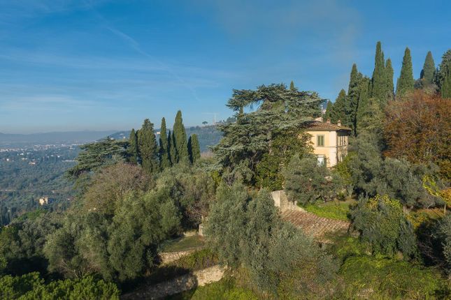 Thumbnail Villa for sale in Fiesole, Florence, Italy