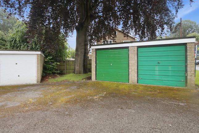 5 Holly Court, Glenthorne Close, Chesterfield photo 4