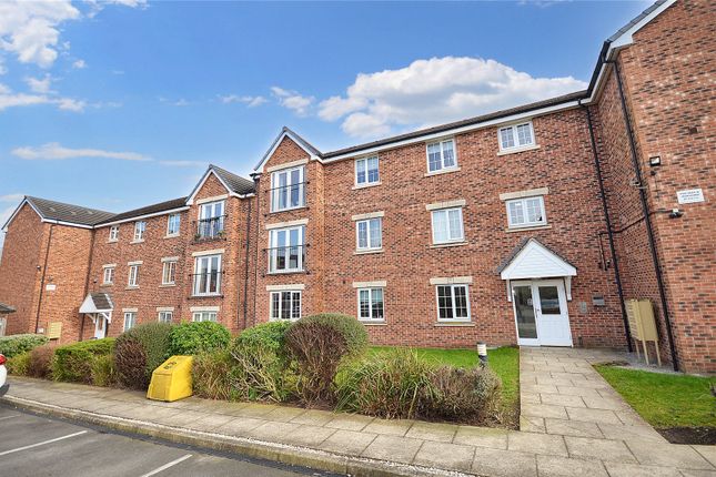 Thumbnail Flat for sale in New Forest Way, Leeds, West Yorkshire