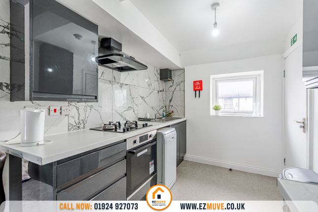 Room 1 57 Bank Street, Ossett photo 3