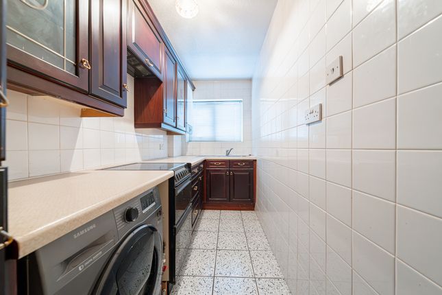 353 Fosse Road North, Leicester photo 4