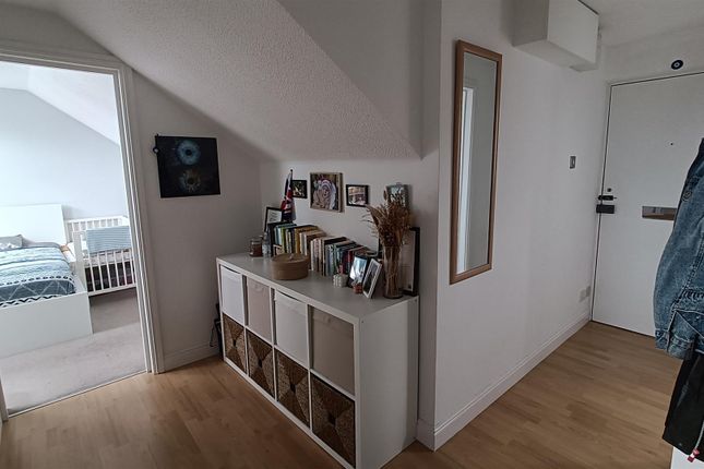 Flat 11, Heron House, Albert Road, Southsea photo 3