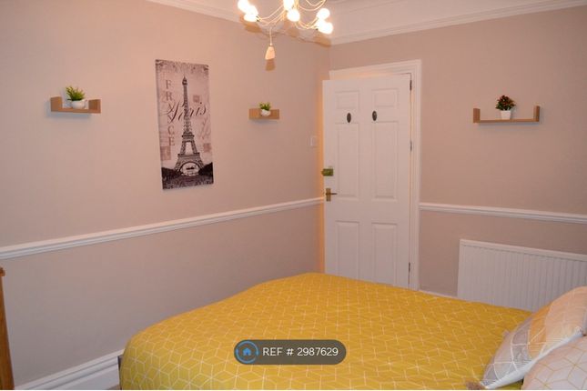 77, Empshott Road, Southsea photo 5