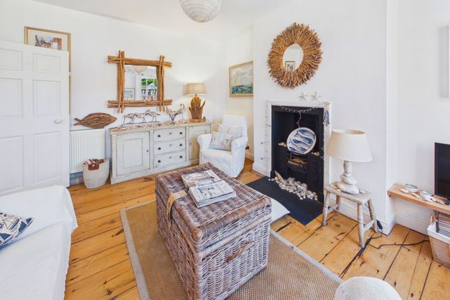Hawsker Cottage, Sunny Place, Whitby photo 3