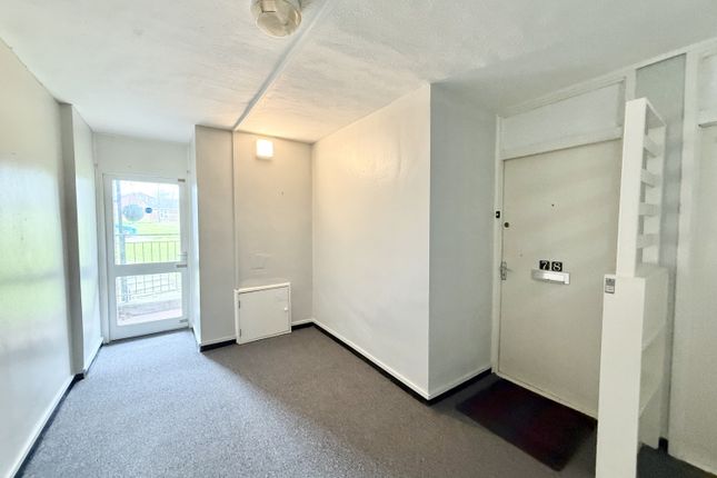 78, Edgmond Court, Sunderland photo 3