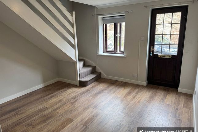 5 Gloucester Mews, Faringdon photo 4