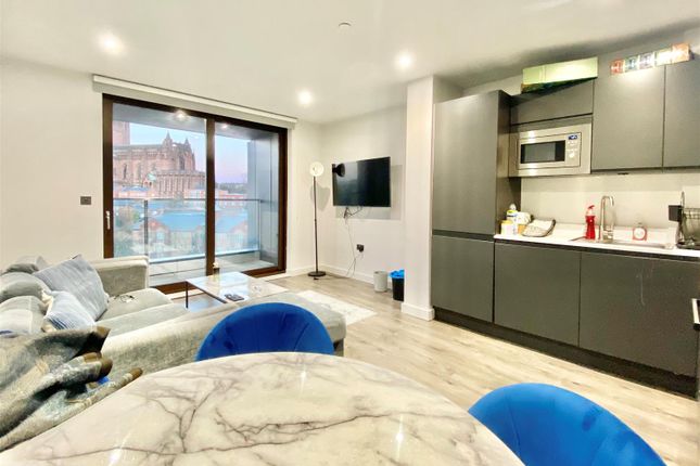 Flat for sale in Parliament Square, 8 Crump Street, Liverpool