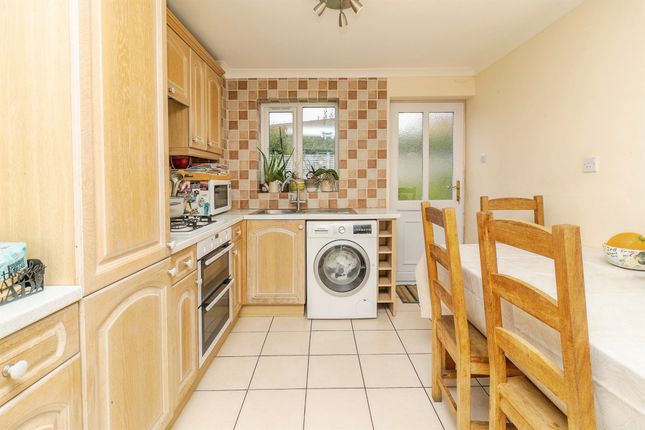 6, Kelso Close, MILTON KEYNES photo 3